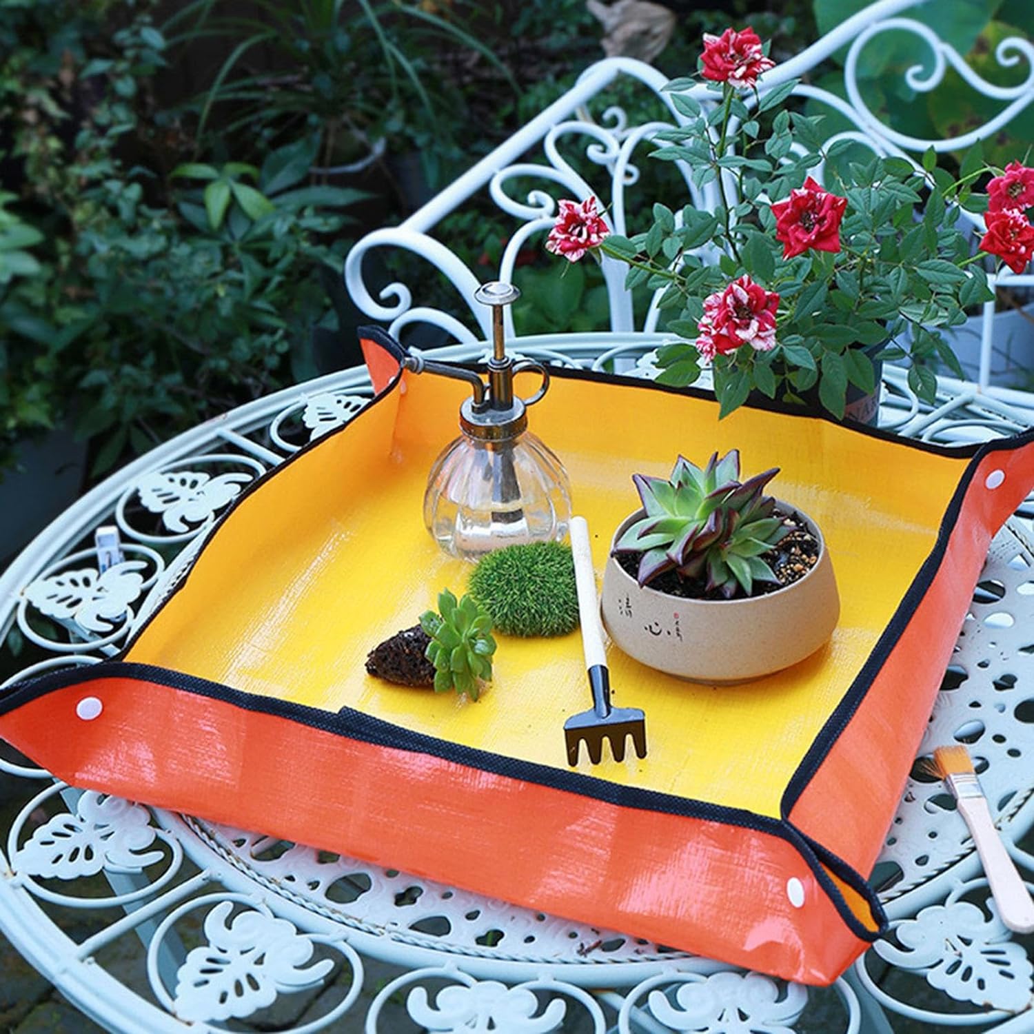 PLANTPAD – Pflanzmatte zum Umtopfen, Gelb-Orange, verschiedene Größen, wasserdicht & faltbar, Unterlage für sauberes Gärtnern