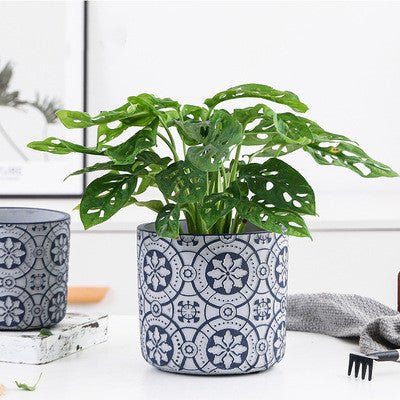 Blumentopf mit nordischem Mustern aus Beton, Ø11cm, blau/grau mit Loch -KAKTOS Pflanzgefäße & Zubehör